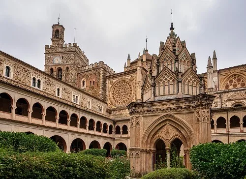 Paquete de viaje a España desde Colombia. Viaje privado a medida